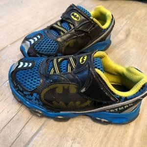 stride rite batman shoes